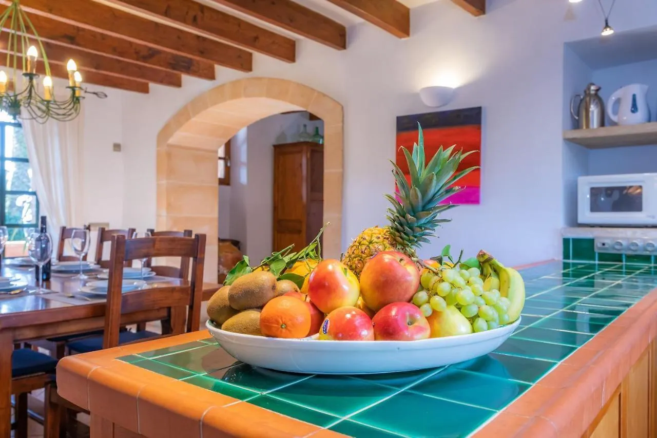 Ferienhaus Es Garrovers Capdepera  Spanien