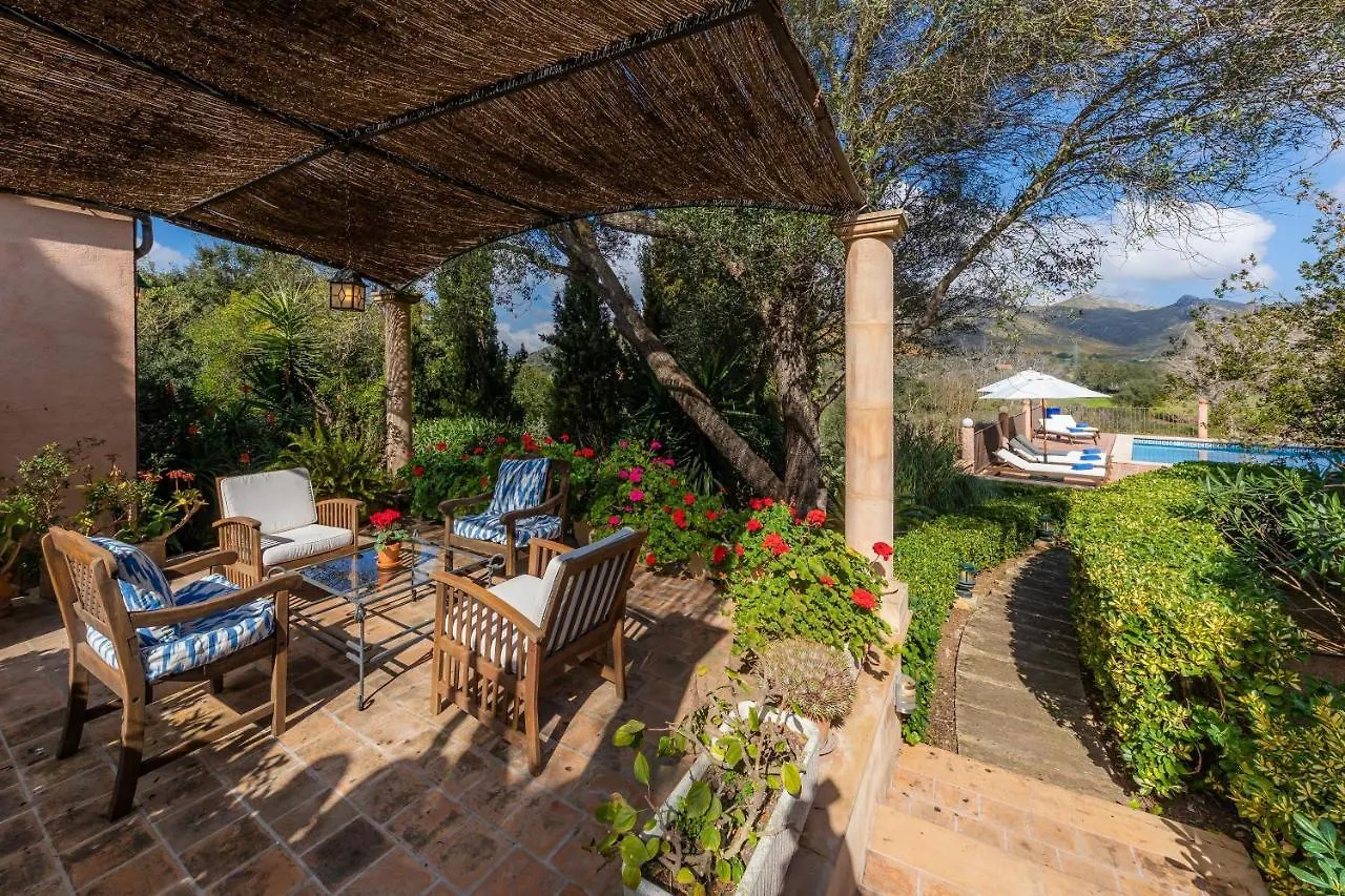 Holiday home Es Garrovers Capdepera